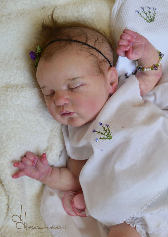 Evangeline comes from a smoke free home. Bebe Reborn Evangeline By Laura Lee . Evangeline by Laura Lee Eagles